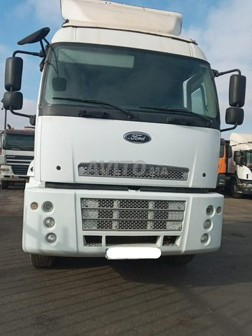 ford cargo 2016 6x2 dépannage  - 2