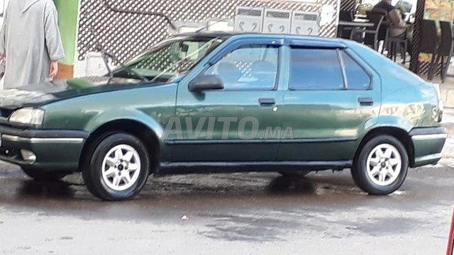 Voiture Renault R19 1995 à Arbaoua  Diesel  - 7 chevaux