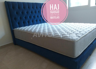 Lit Deux Place Capitonné