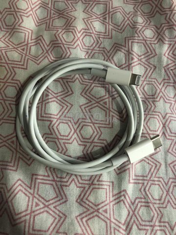Cable iPhone type C - 1