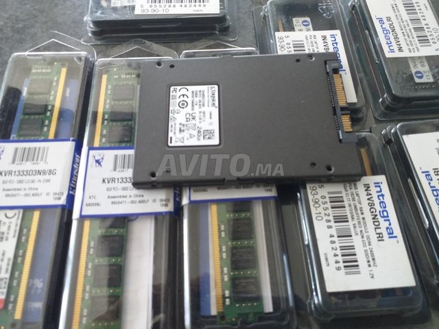 lot de barrette de mémoire DDR4 8go  Kingston  - 1