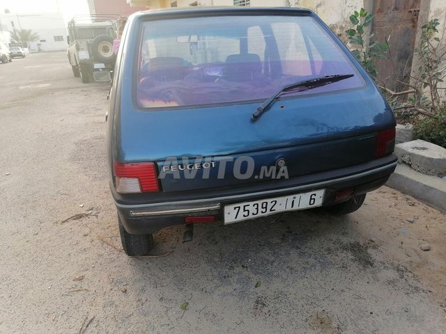 Voiture Peugeot 205 1999 à Dakhla Essence - 6 chevaux