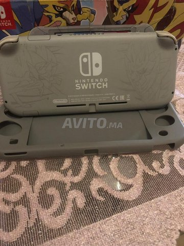 Nintendo Switch Lite édition limitée  - 4