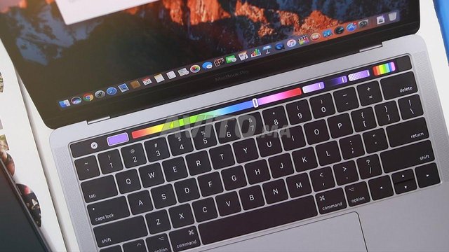 MacBook Pro 15 pouces 2018Touch Bar - 5