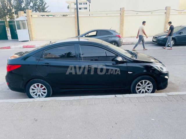 Hyundai accent avito