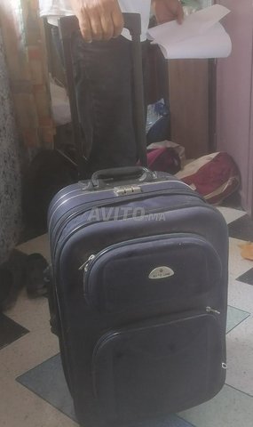 Trois valises - 3