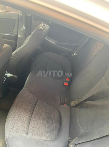 Voiture Hyundai Accent 2017 à Casablanca Diesel - 6 chevaux