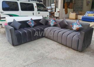 صالونات متاحة L