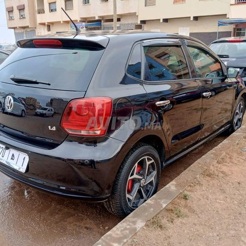 Voiture Volkswagen Polo 2015 à Salé Essence - 8 chevaux