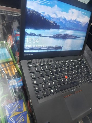 pc portable Thinkpad 8gb 256ssd i5 5eme - 5