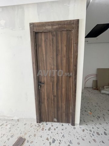 Porte intérieur en bois  - 1