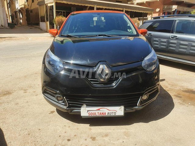 Voiture Volkswagen Touran 2016 à Meknès Diesel - 8 chevaux