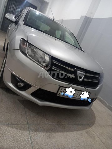 Voiture Dacia Logan 2015 à Agadir  Diesel  - 7 chevaux