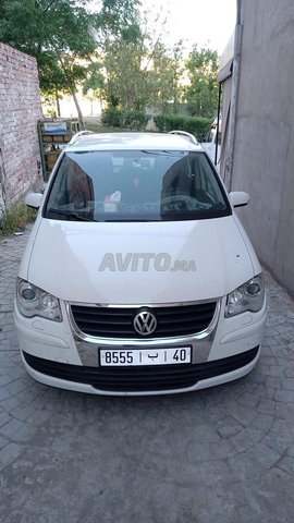 Voiture Volkswagen Touran 2009 à Tanger Diesel - 9 chevaux