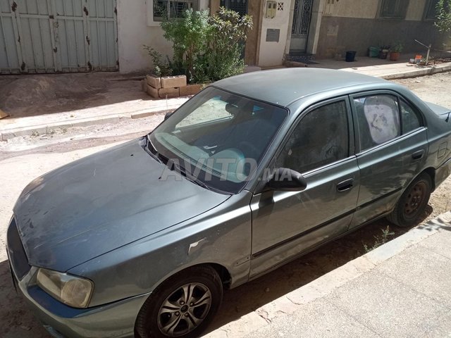 Voiture Hyundai Accent 2005 à Aarab Sebbah Gheris Diesel - 6 chevaux