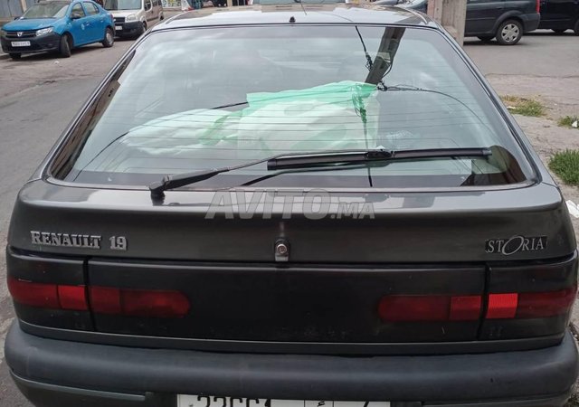 Voiture Renault 19 1994 à Rabat Diesel - 7 chevaux