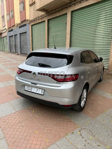 Voiture Renault Megane_4 2017 à Fès  Diesel