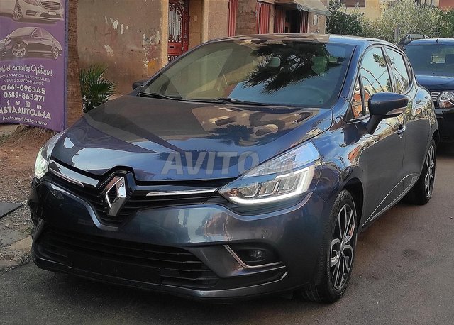 Voiture Renault Clio 2020 à Khouribga  Diesel  - 6 chevaux