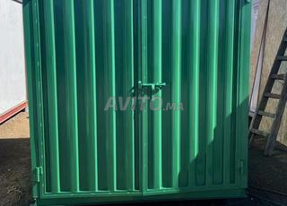 حاويات التخزين ومكتب الموقع