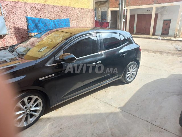 Voiture Renault Megane 2016 à Tifelt Diesel - 6 chevaux