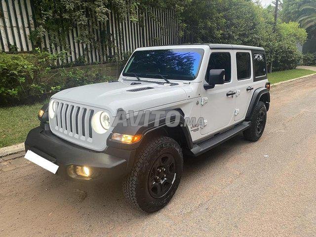Voiture Jeep Wrangler 2022 à Casablanca Diesel - 9 chevaux