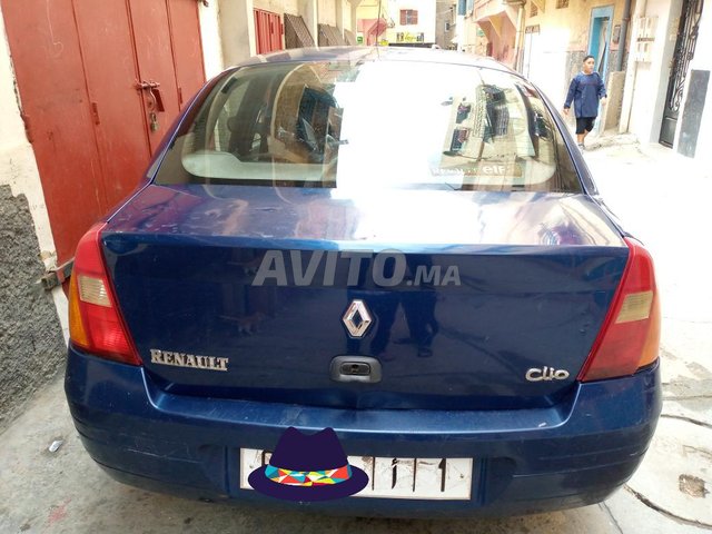 Voiture Renault Clio 2002 à Salé Essence - 8 chevaux