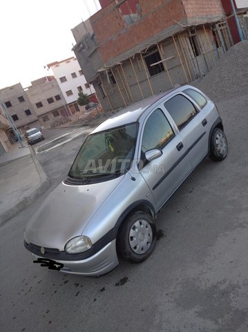 Voiture Opel Corsa 1998 à Safi Diesel - 6 chevaux