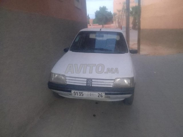 Voiture Peugeot 205 1992 à Marrakech  Diesel