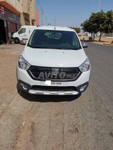 Voiture Dacia Lodgy 2022 à Agadir Diesel - 6 chevaux