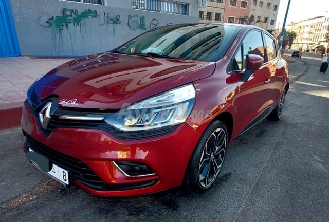 Voiture Renault Clio 2017 à Casablanca Diesel - 6 chevaux