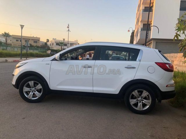 Kia sportage avito крым