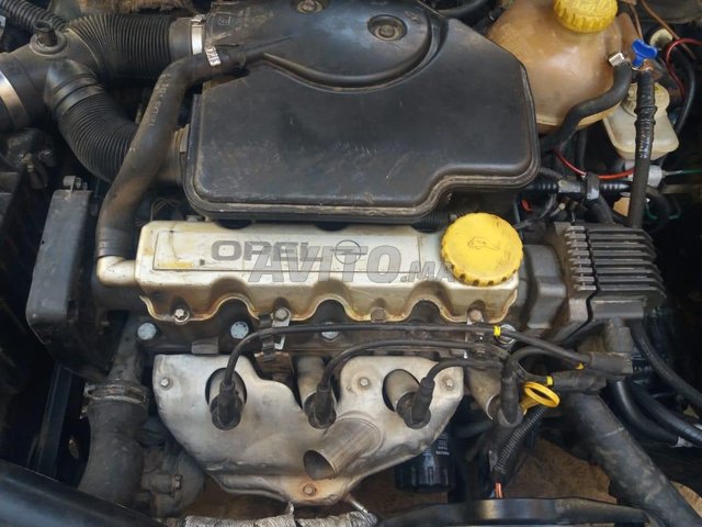 moteur et accessoires opel corsa 97 - 2