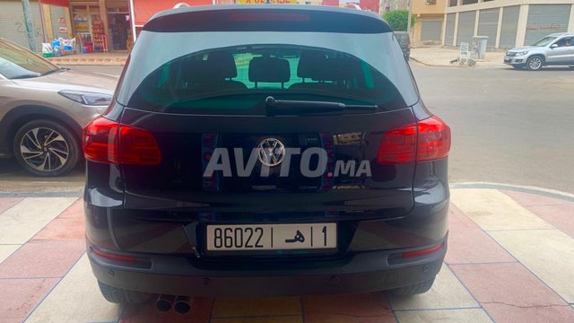 Voiture Volkswagen Tiguan 2015 à Sidi Allal El Bahraoui Diesel - 8 chevaux