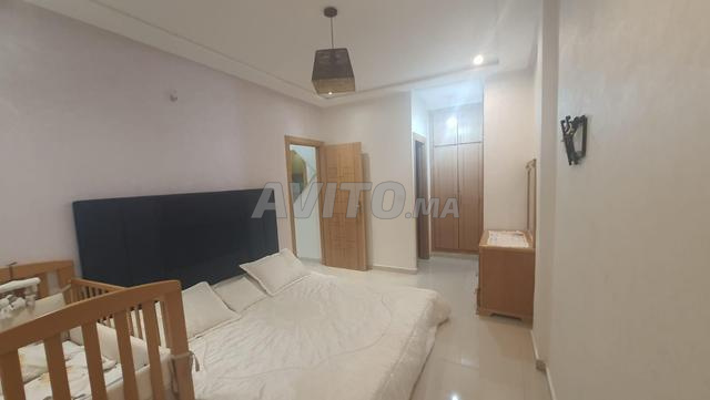 شقة عالية المستوى 108م في طريق إيموزار