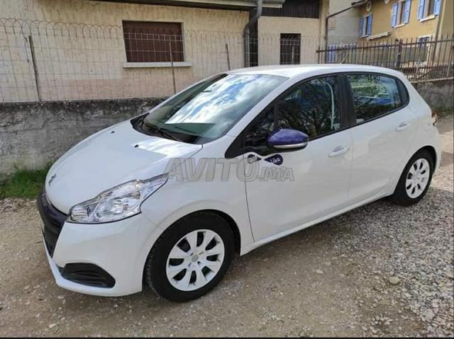 Peugeot 208 2017