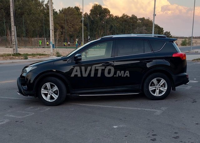 Avito toyota rav4