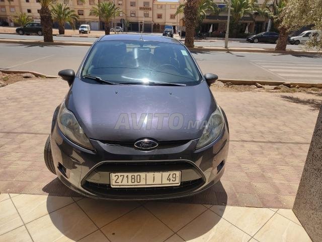 Voiture Ford Fiesta 2013 à Temara  Diesel  - 6 chevaux