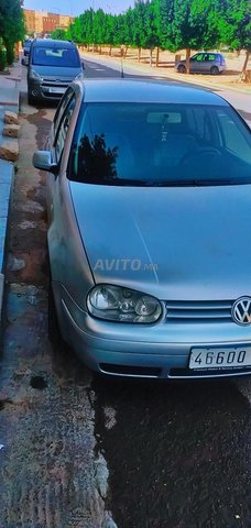 Voiture Volkswagen GOLF 4 2003 à Oujda  Diesel