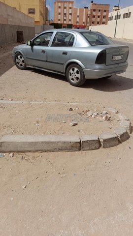 Voiture Opel Astra 2001 à Ouad Eddahab Diesel - 7 chevaux