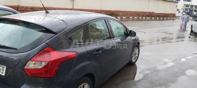 Ford focus avito