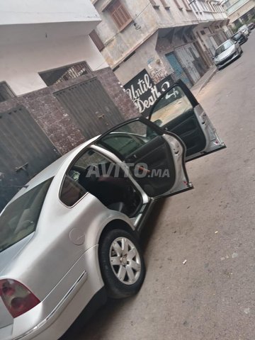 Voiture Volkswagen Passat 2002 à Casablanca Diesel - 8 chevaux