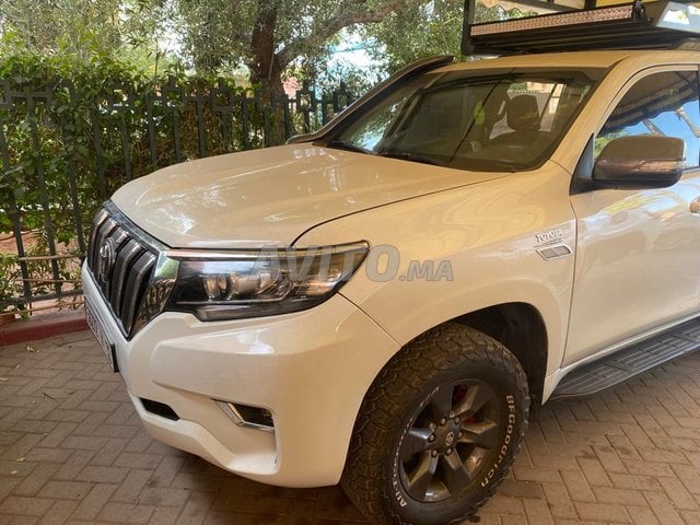 Avito toyota land cruiser