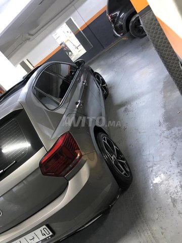 Voiture Volkswagen Polo 2019 à Tanger  Essence  - 4 chevaux