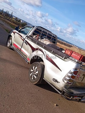 Toyota hilux avito