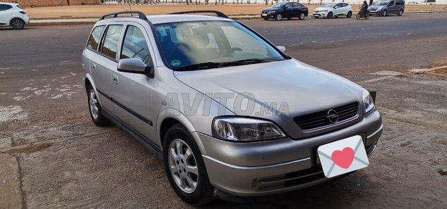 Opel Astra occasion Diesel Modèle 2004