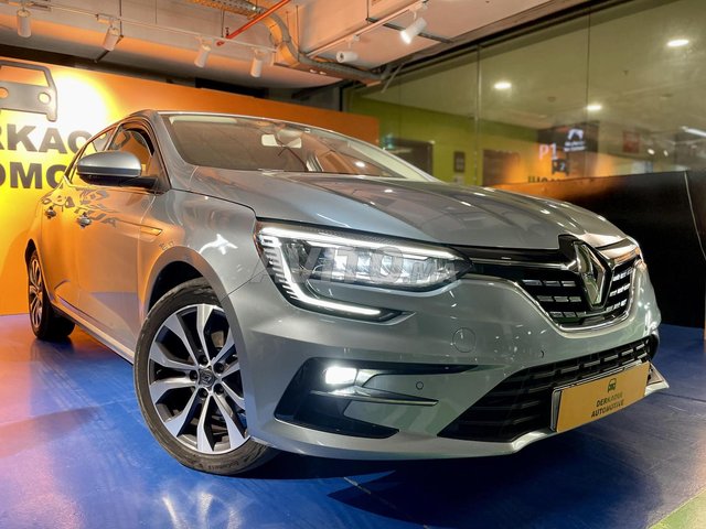 Voiture Renault Megane 2021 à Tanger Diesel - 6 chevaux