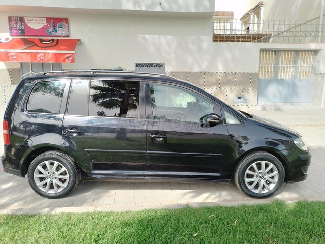 Voiture Volkswagen Touran 2010 à Tanger  Diesel  - 8 chevaux