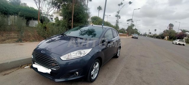 Voiture Ford Fiesta 2015 à Salé Diesel - 6 chevaux