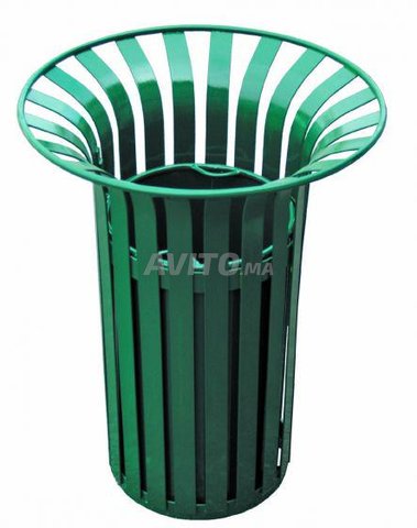 Offre de Poubelle bac urbain bac à ordure 