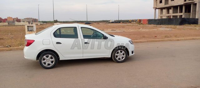 Voiture Dacia Logan 2016 à Béni Mellal Diesel